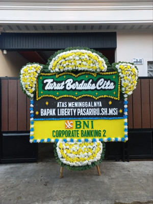 Papan Bunga Duka di Kaur Tengah